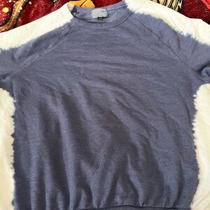 Universal Thread crew